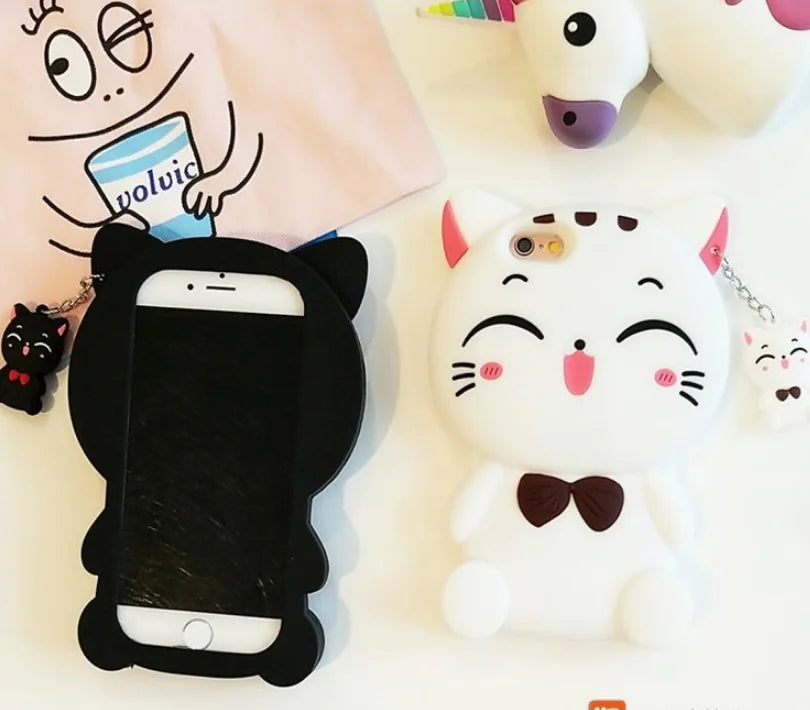 Cartoon Lucky Cat iPhone and Oppo Phone Cases